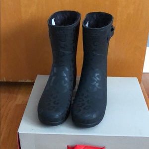 cheetah hunter rain boots